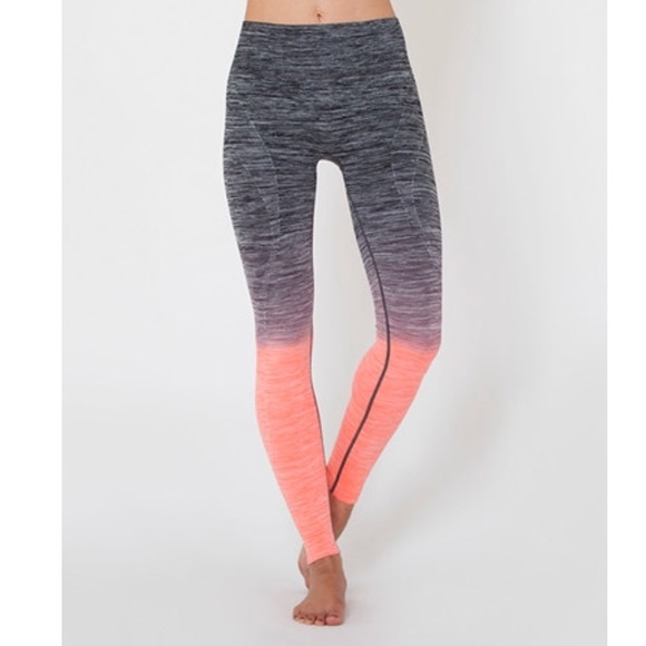 Electric Yoga Pants - Electric Yoga Ombré Legging